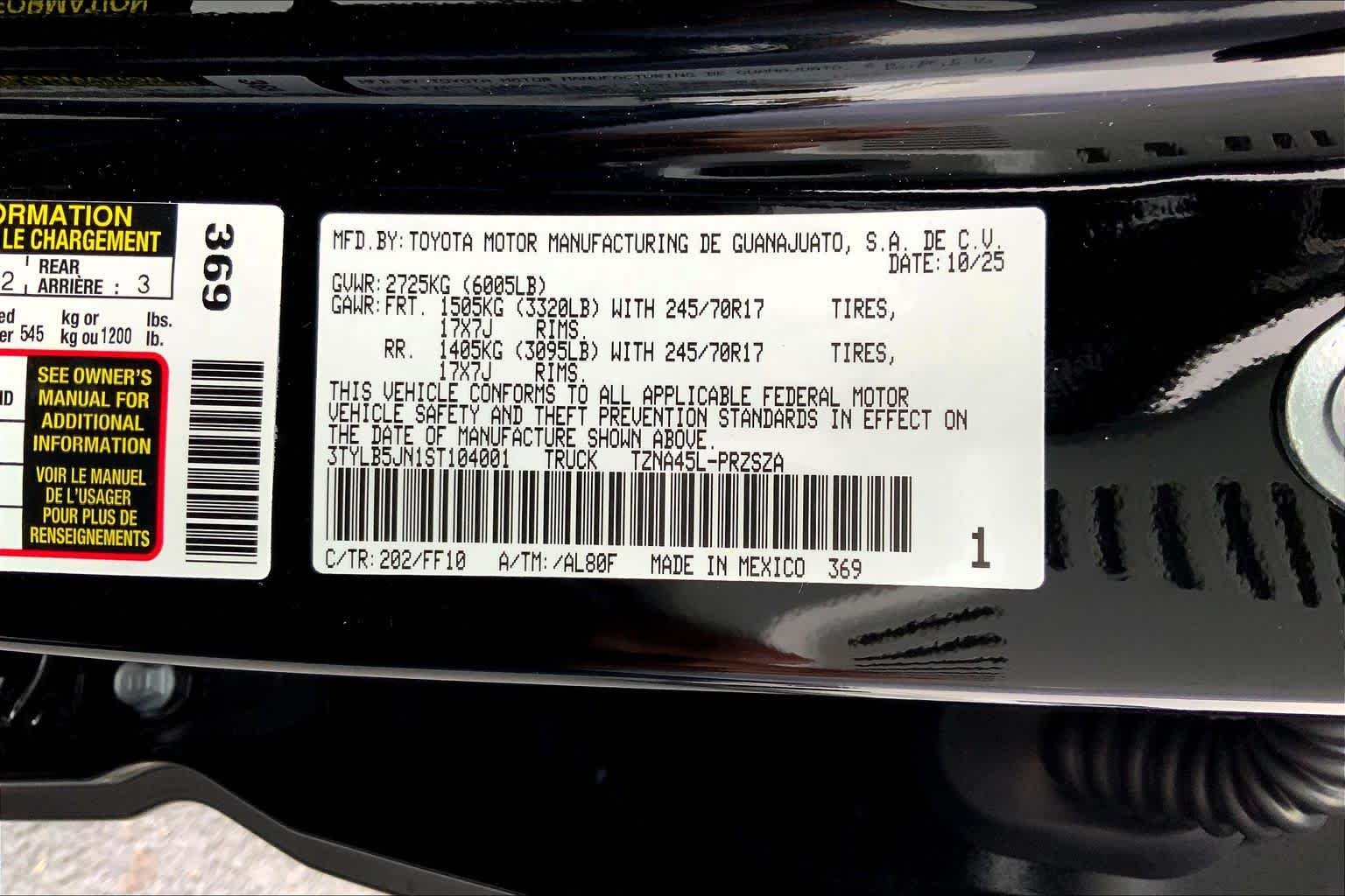 2025 Toyota Tacoma SR5 - Photo 20