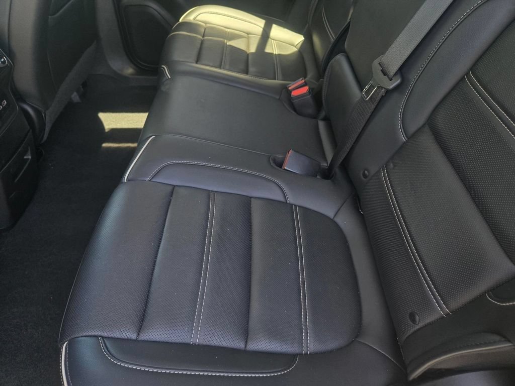 2023 GMC Acadia Denali - Photo 6
