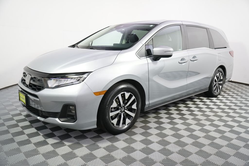 Used 2025 Honda Odyssey EX-L with VIN 5FNRL6H61SB084876 for sale in St. Louis Park, Minnesota