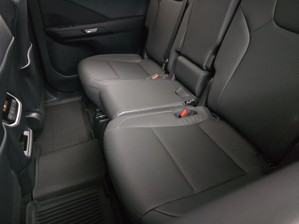 New 2026 Wind Chill Pearl Lexus PREMIUM AWD image 13
