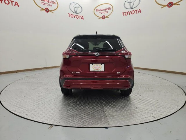 Used 2023 Red Nissan SR image 7
