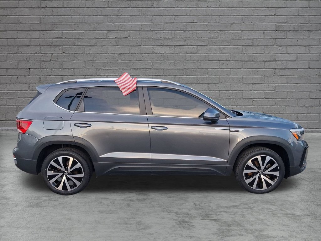 Certified Used 2023 Gray Volkswagen 1.5T SE image 13