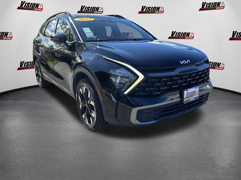 Used 2023 Black Kia X-Line image 3
