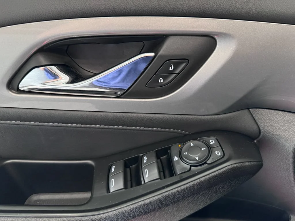 2023 Chevrolet Traverse 1LT - Photo 26