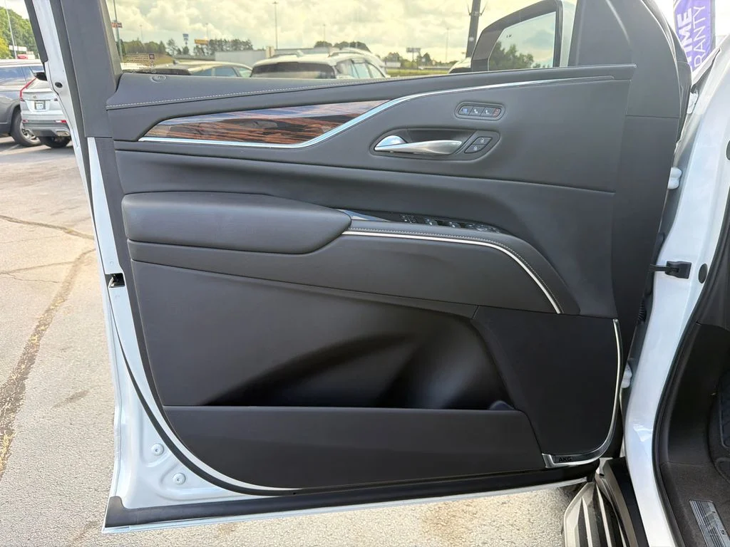 Used 2024 White Cadillac Premium Luxury image 10