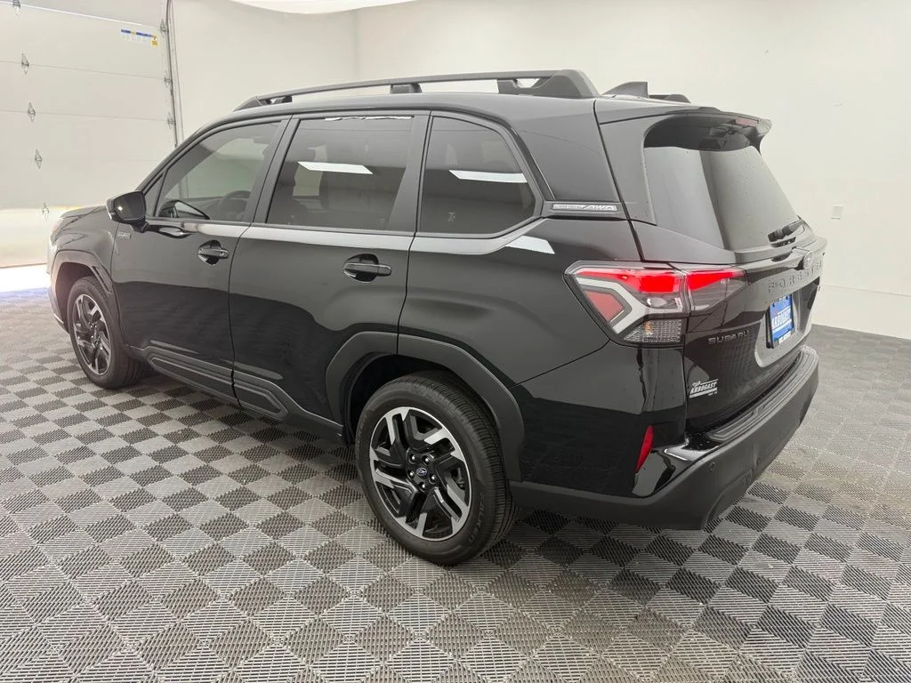 Used 2025 Black Subaru Limited image 12