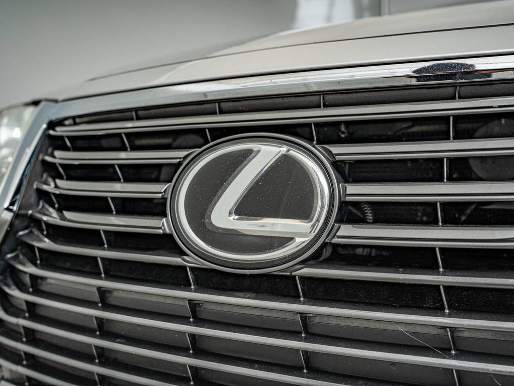 Used 2018 Silver Lexus 350 image 12
