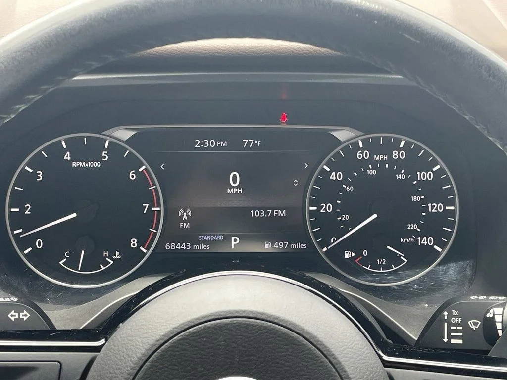 Used 2021 Gray Nissan SV image 26