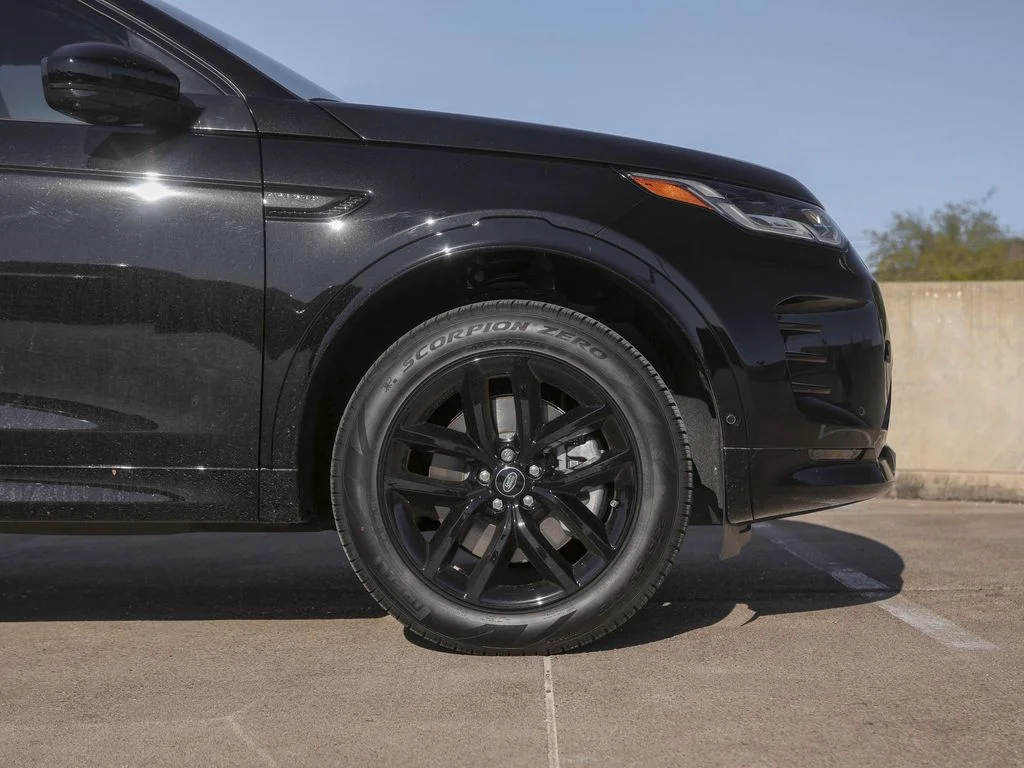 New 2025 Black Land Rover SE image 11