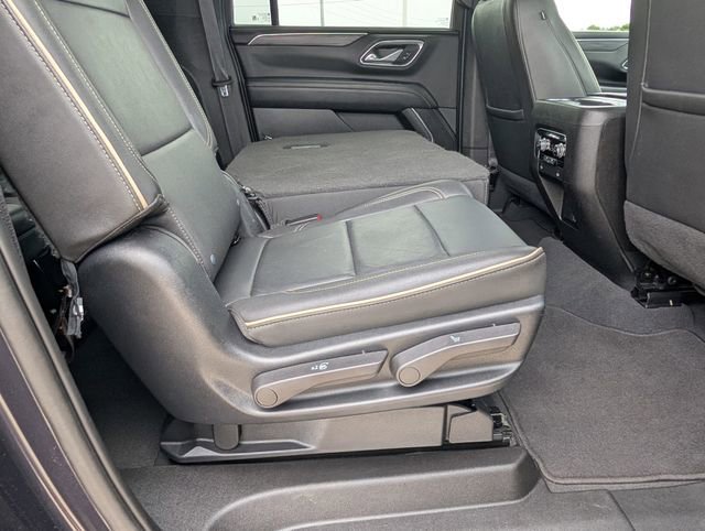 Used 2023 Titanium Rush Metallic GMC SLT image 24