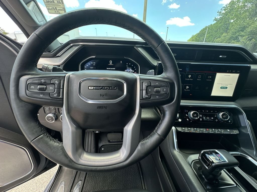Used 2023 Onyx Black GMC Denali image 11