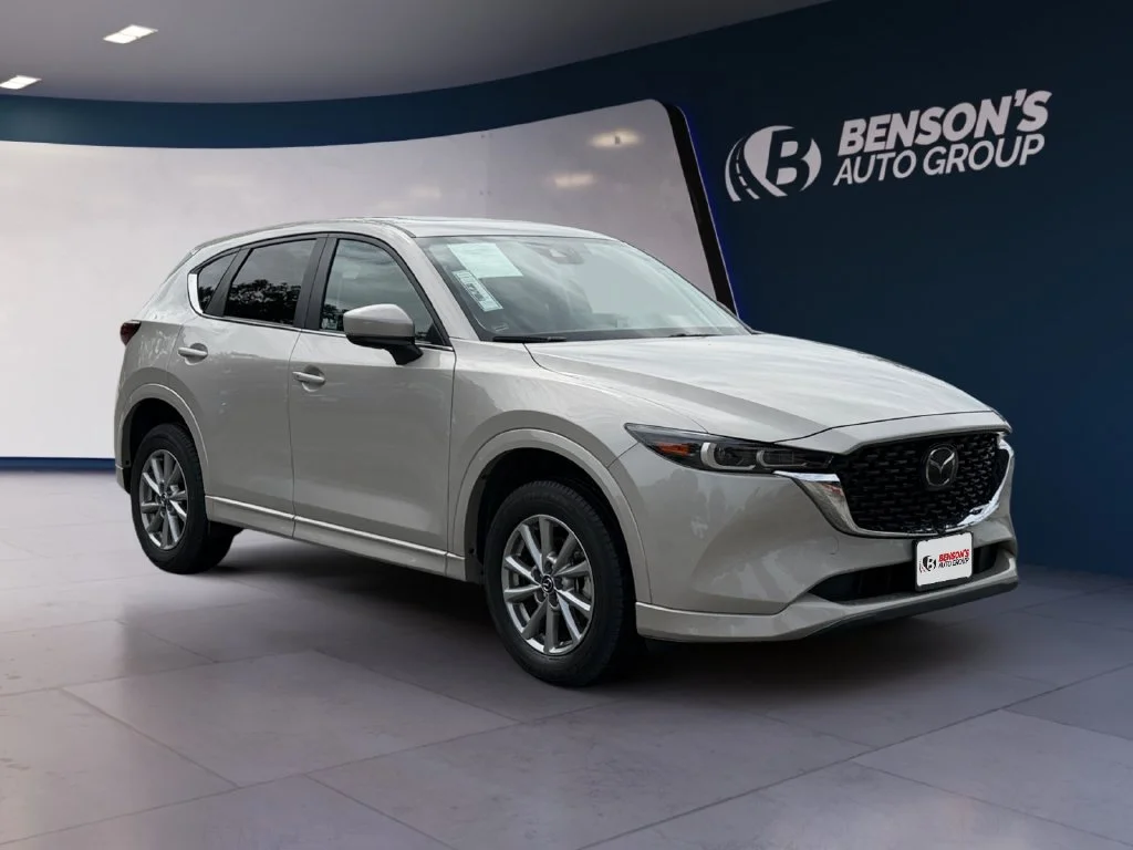 2025 Mazda CX-5 S Preferred package - Photo 7