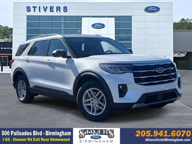 New 2026 Star White Metallic Tri-Coat Ford Active image 1
