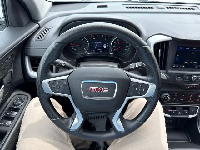 Used 2024 White GMC SLE image 18