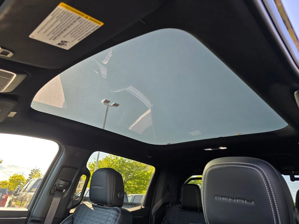 New 2025 Onyx Black GMC Extended Range Denali image 25
