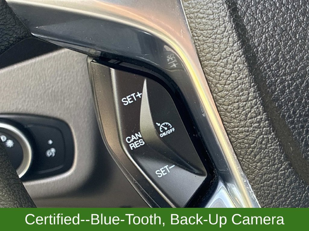 Used 2022 White Ford XL image 25