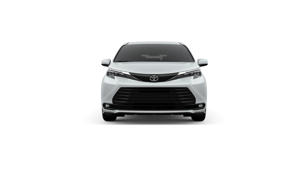 New 2026 Wind Chill Pearl Toyota XLE image 17