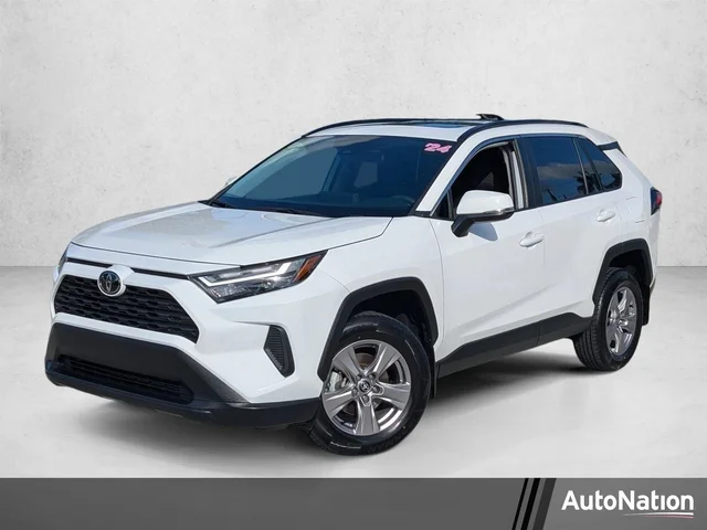 2024 Toyota RAV4 XLE