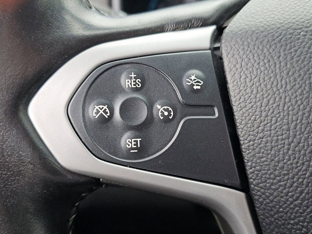 Used 2018 Cajun Red Tintcoat Chevrolet LT image 9