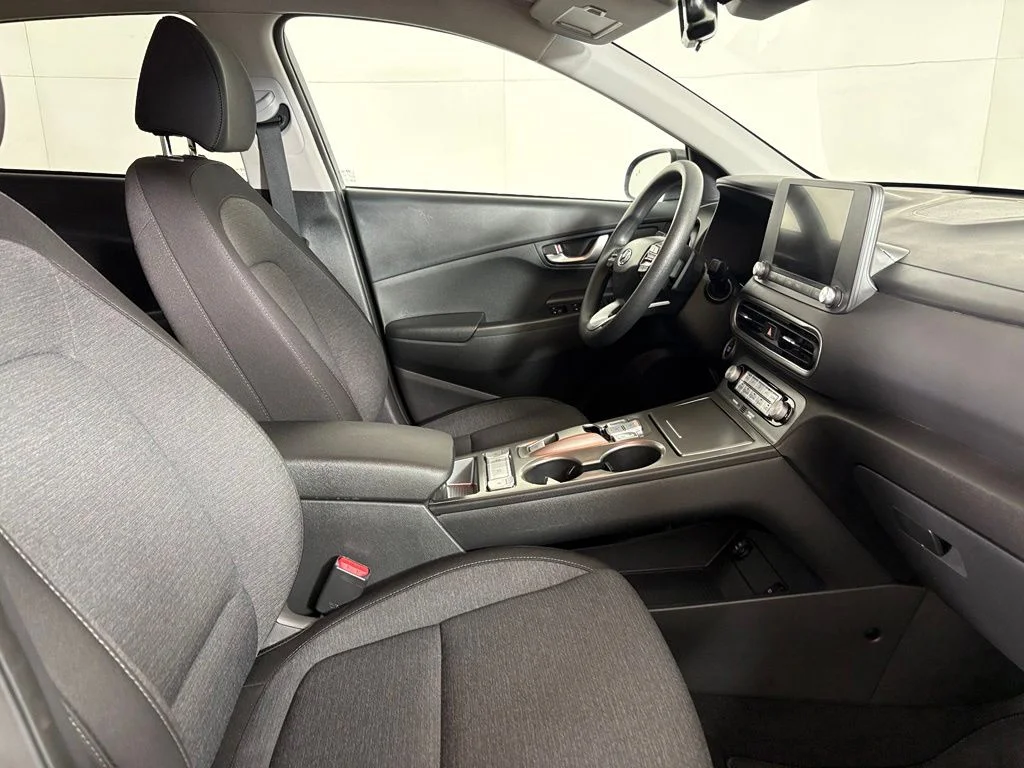 Used 2023 Galactic Gray Hyundai SE image 14