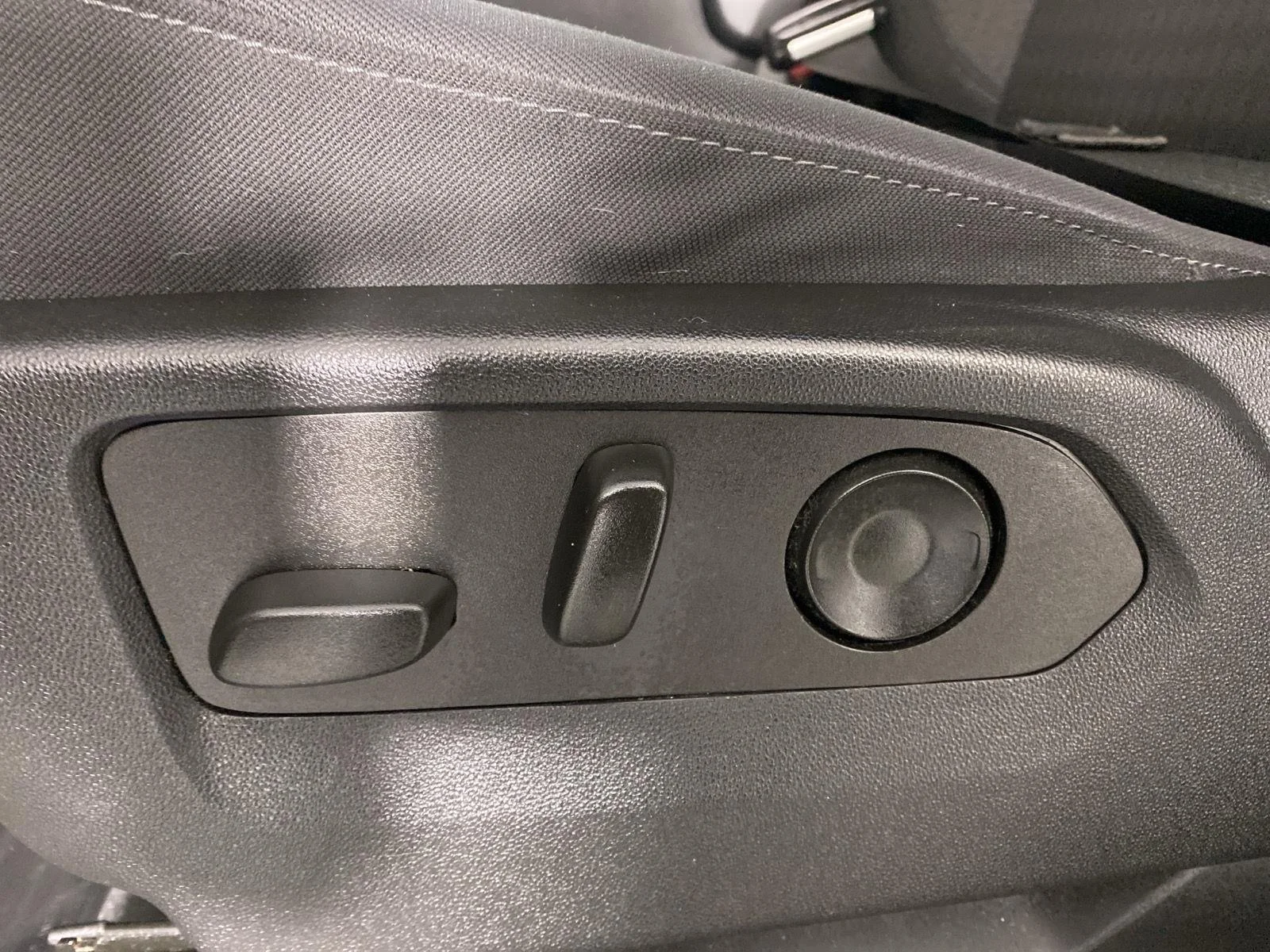 Used 2022 Glacier Blue Metallic Chevrolet Custom Trail Boss image 11