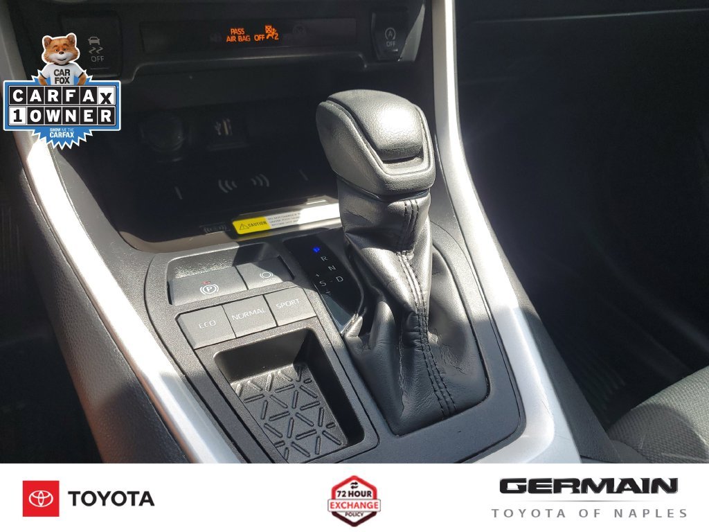 Used 2024 White Toyota XLE image 27