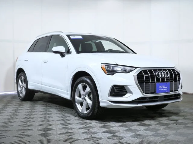 Used 2019  Audi 2.0T Premium image 1
