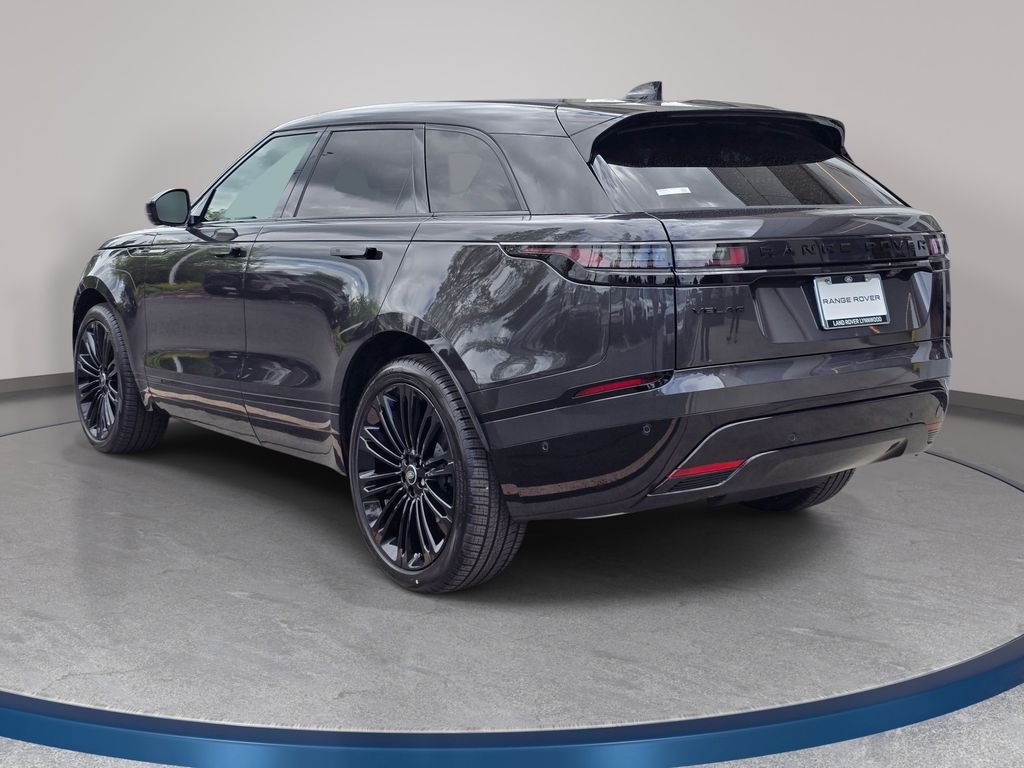New 2026 Carpathian Grey LAND ROVER  image 7