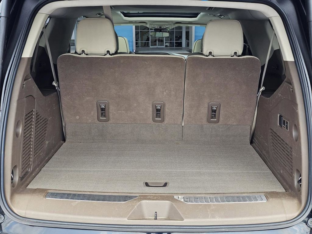 Used 2023 Onyx Black GMC Denali image 12