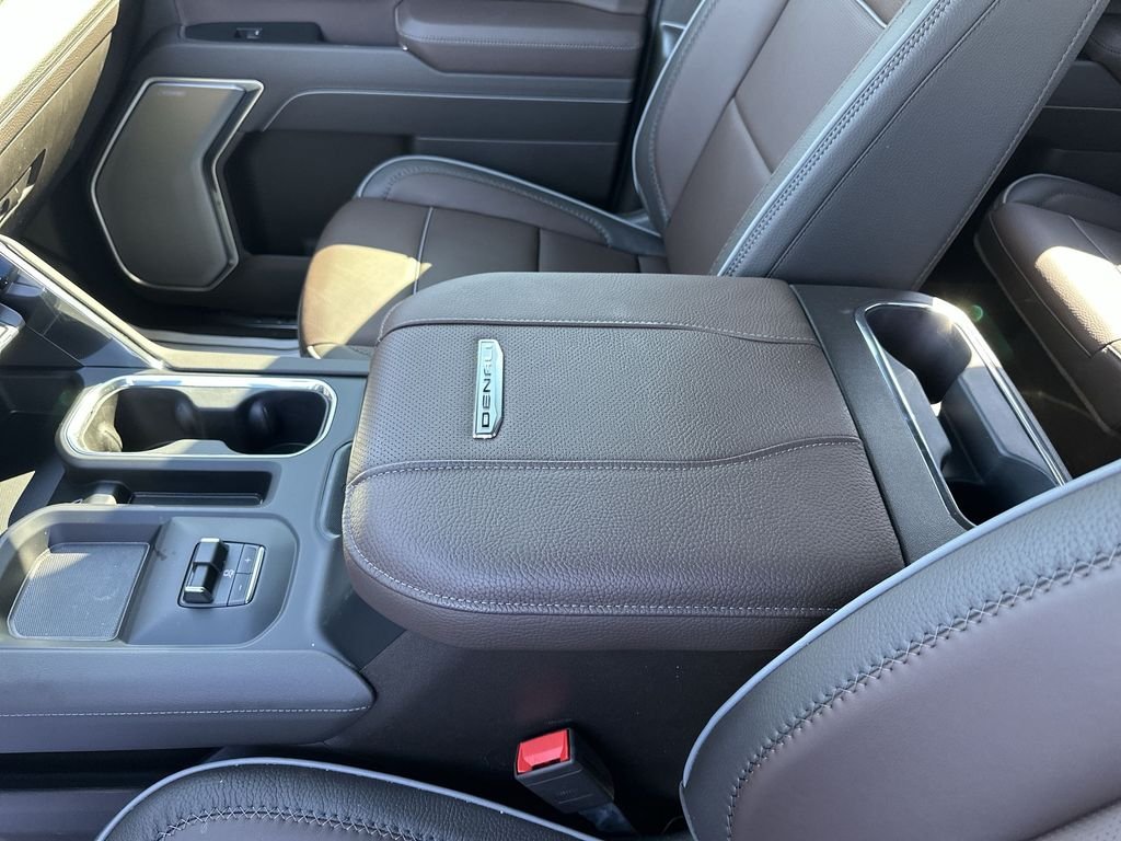 Used 2026 White GMC Denali image 26