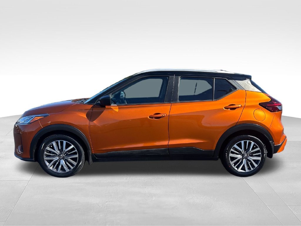 Used 2023 Orange Nissan SV image 2