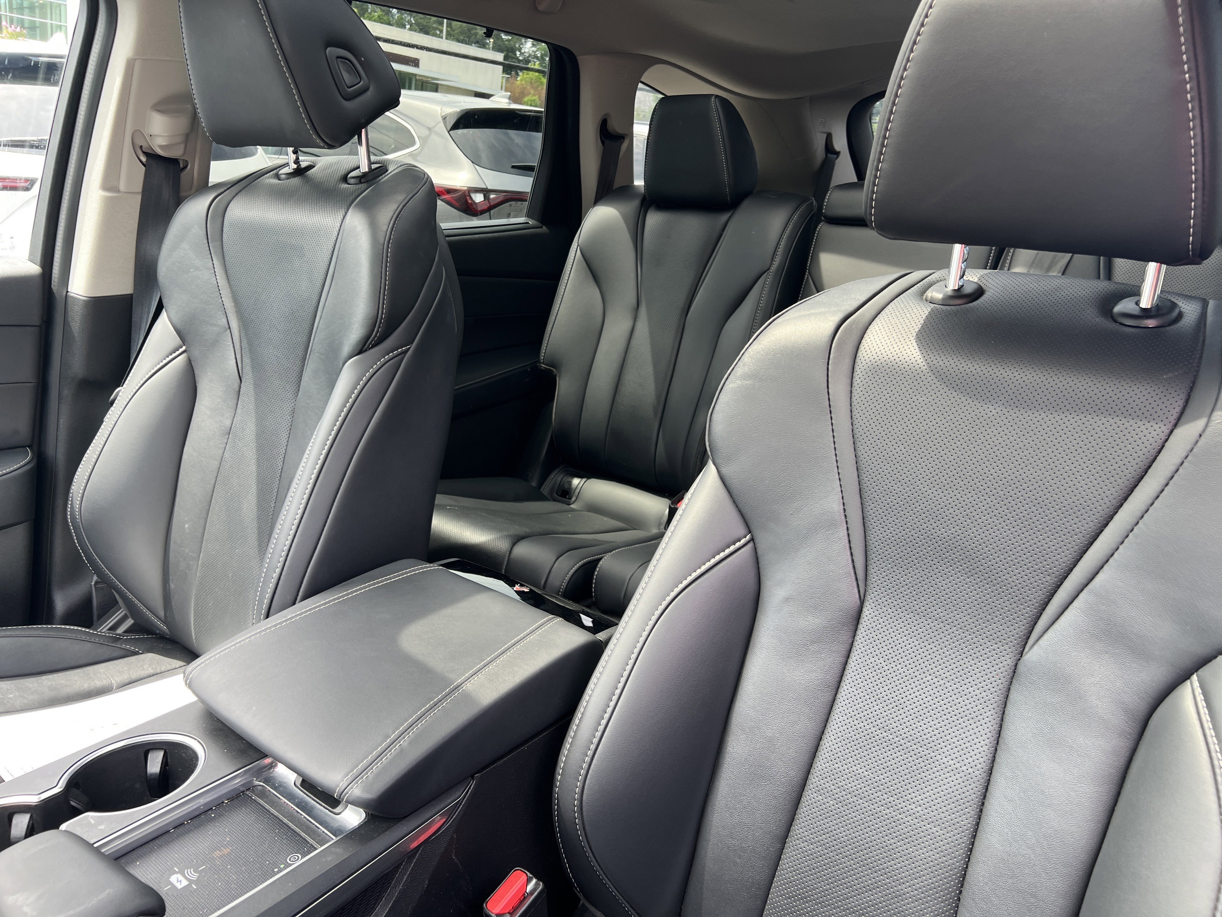 Used 2023 Liquid Carbon Metallic Acura w/Technology Package image 9