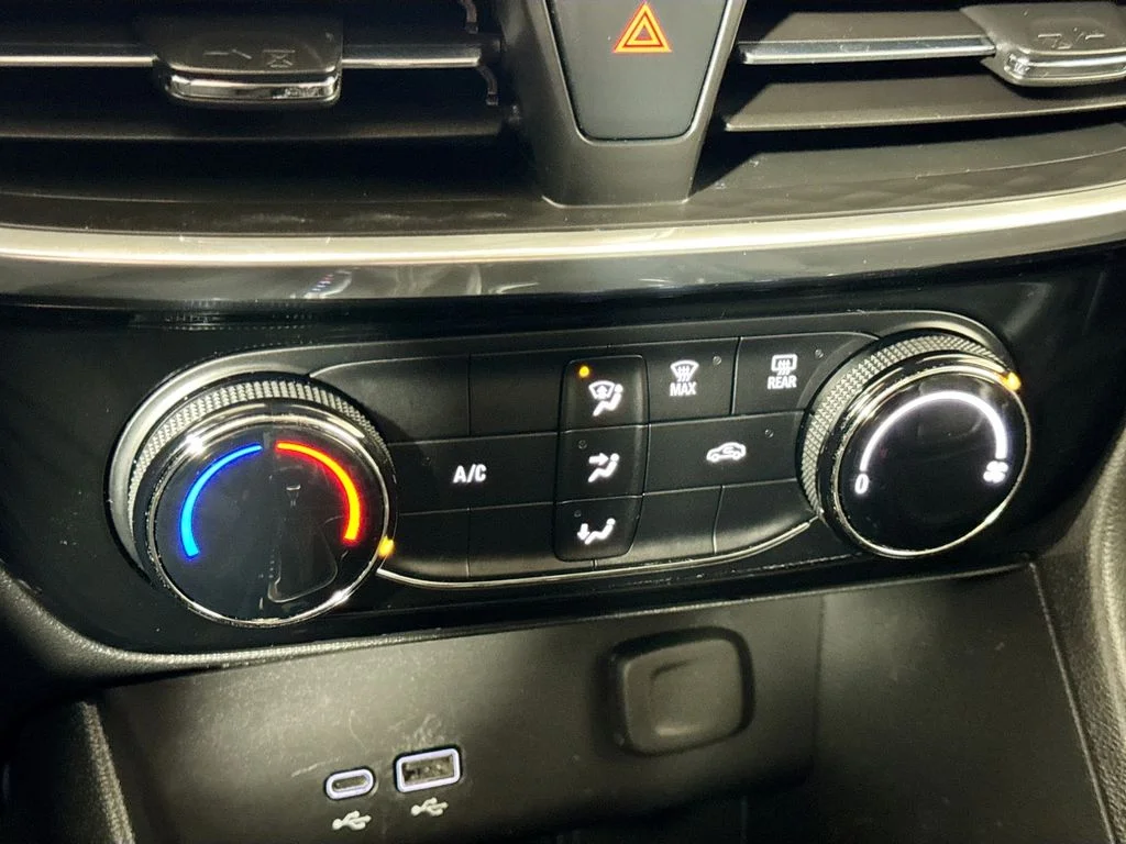 2024 Buick Encore GX Sport Touring - Photo 35