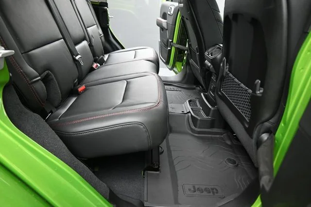 New 2026 Mojito Clear-Coat Exterior Paint Jeep Rubicon X image 25