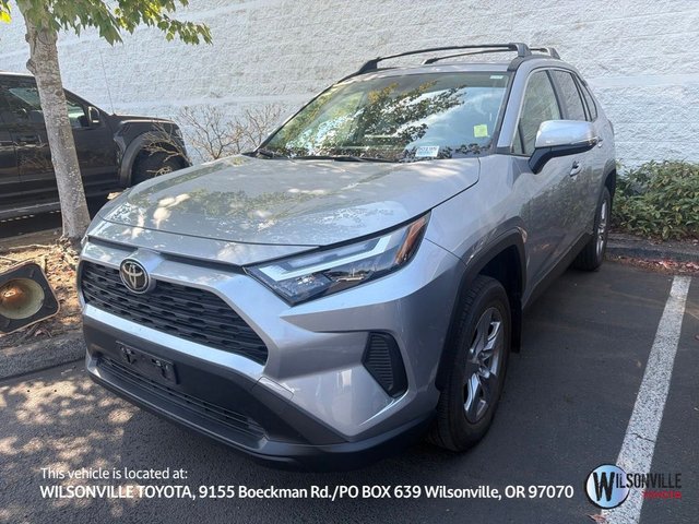 2025 Toyota RAV4 XLE