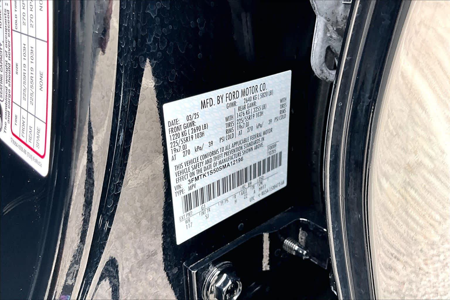 Used 2025 Shadow Black Ford Select image 35