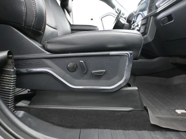 Used 2022 Silver Ford Lariat image 49