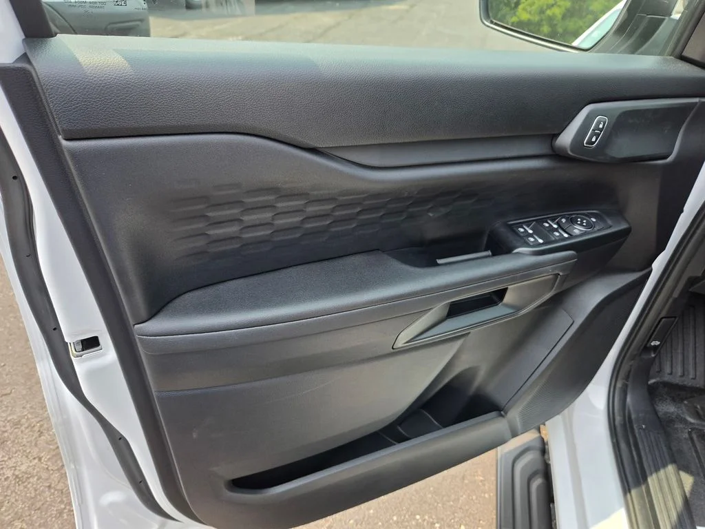 New 2026 Oxford White Ford XL image 20