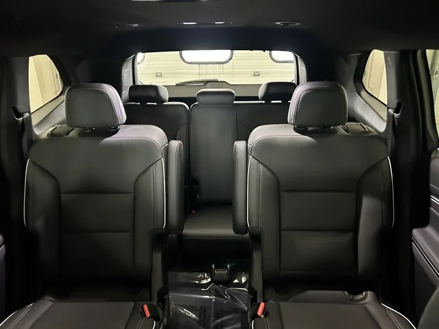 Used 2025 BLACK BUICK Preferred image 18