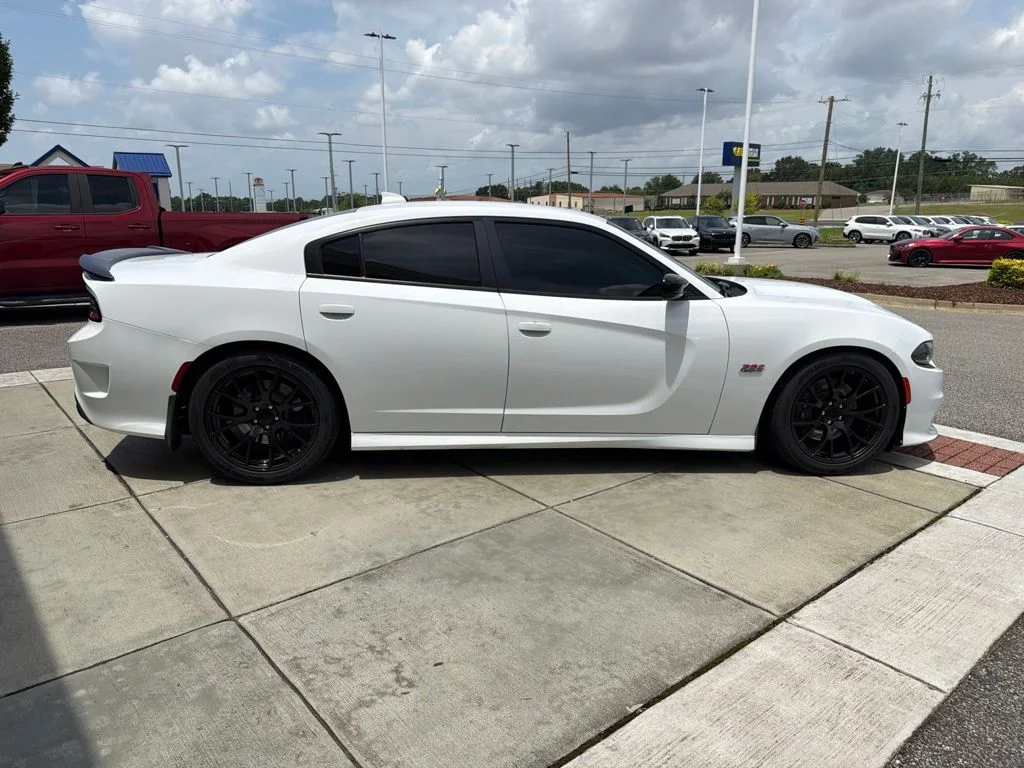 Used 2023 White Dodge R/T Scat Pack image 7