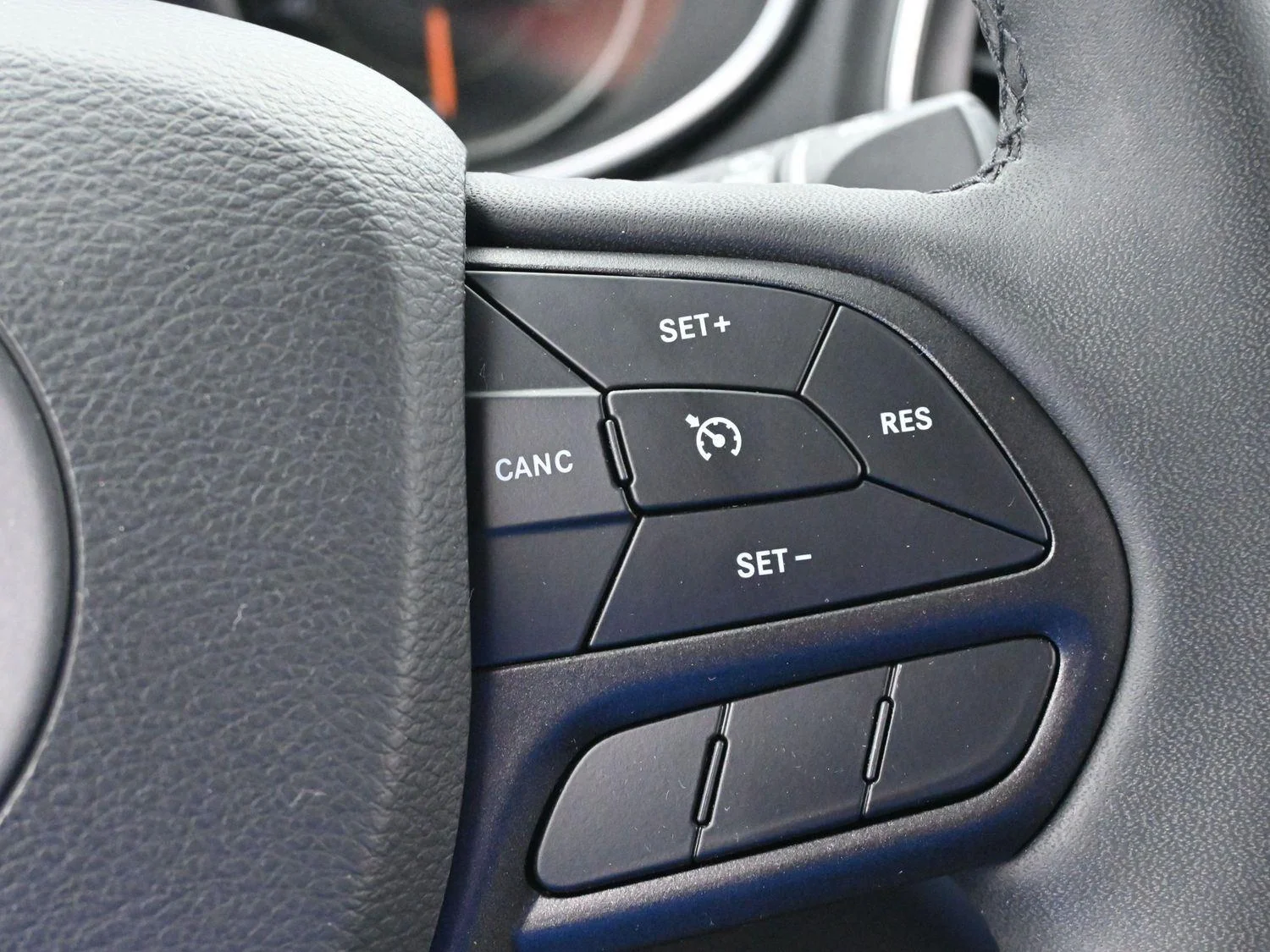 Used 2022 White Jeep Trailhawk image 18