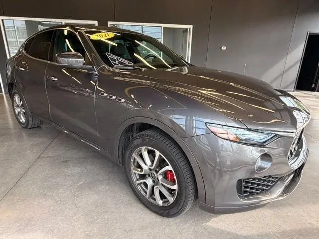 Used 2021 Gray Maserati Base image 7