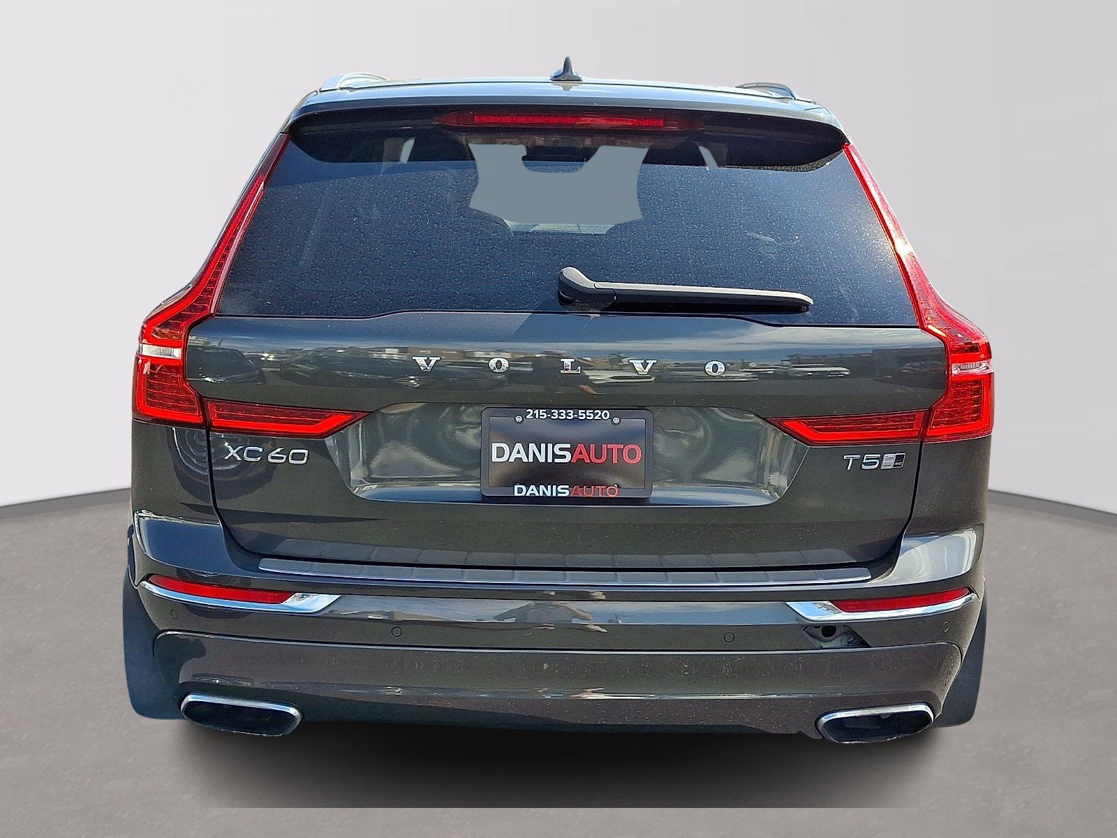 Used 2020 Pine Grey Metallic - 724 Volvo T5 Inscription image 5