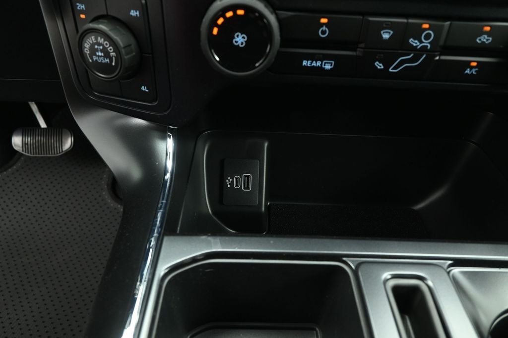 New 2026 Carbonized Gray Metallic Ford STX image 15