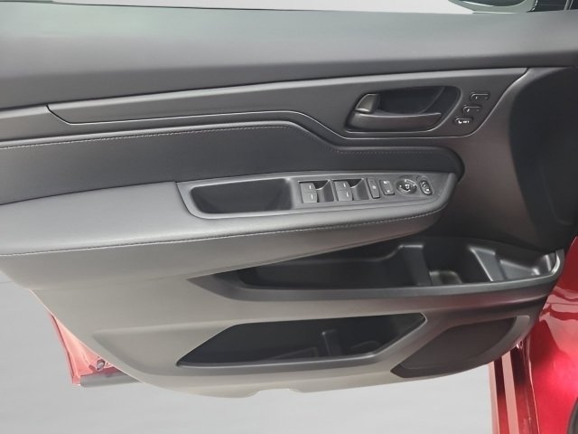 2025 Honda Odyssey Sport L - Photo 22