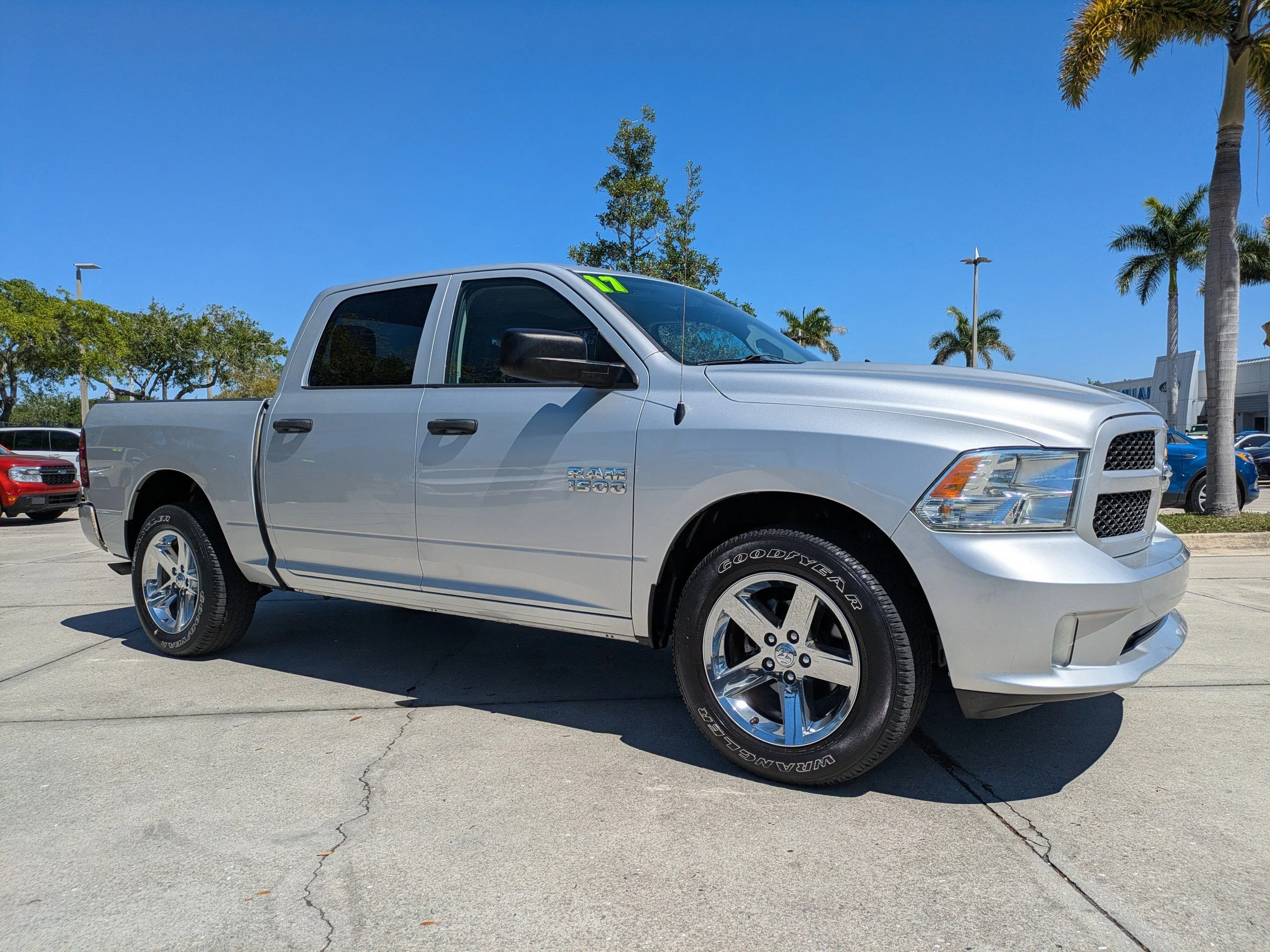 2017 RAM 1500 Express Crew Cab 5'7's photo