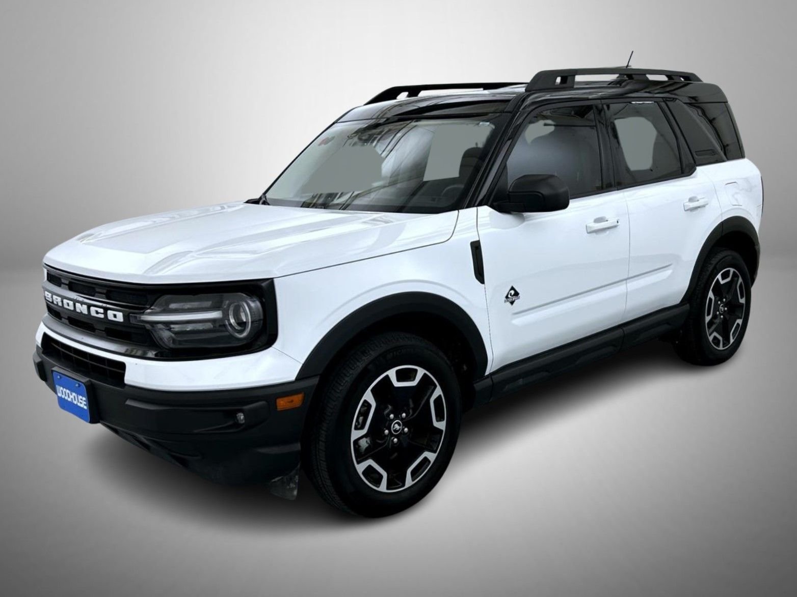 Used 2024 White Ford Outer Banks image 1