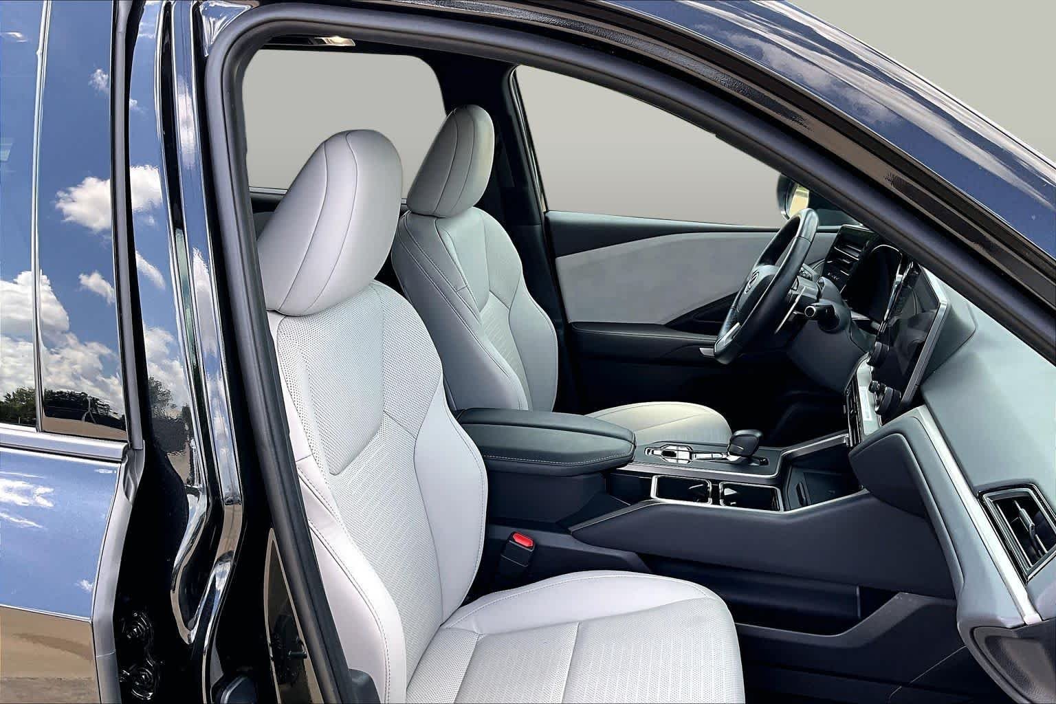 Certified Used 2026 CAVIAR Lexus Premium image 9