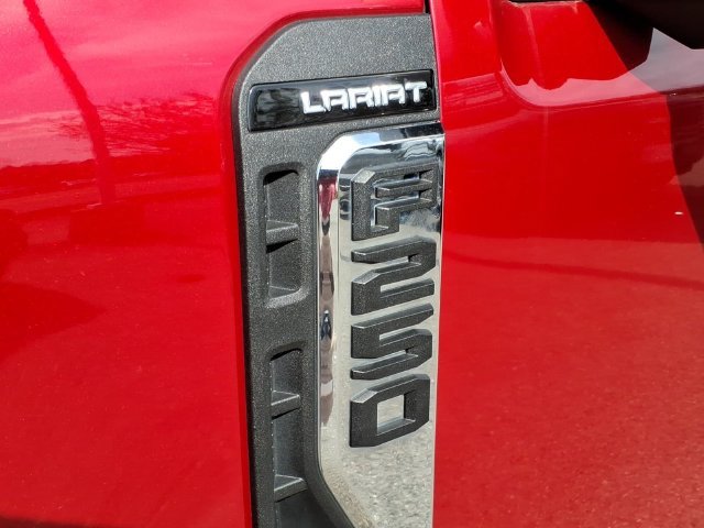 Used 2024 Red Ford Lariat image 9