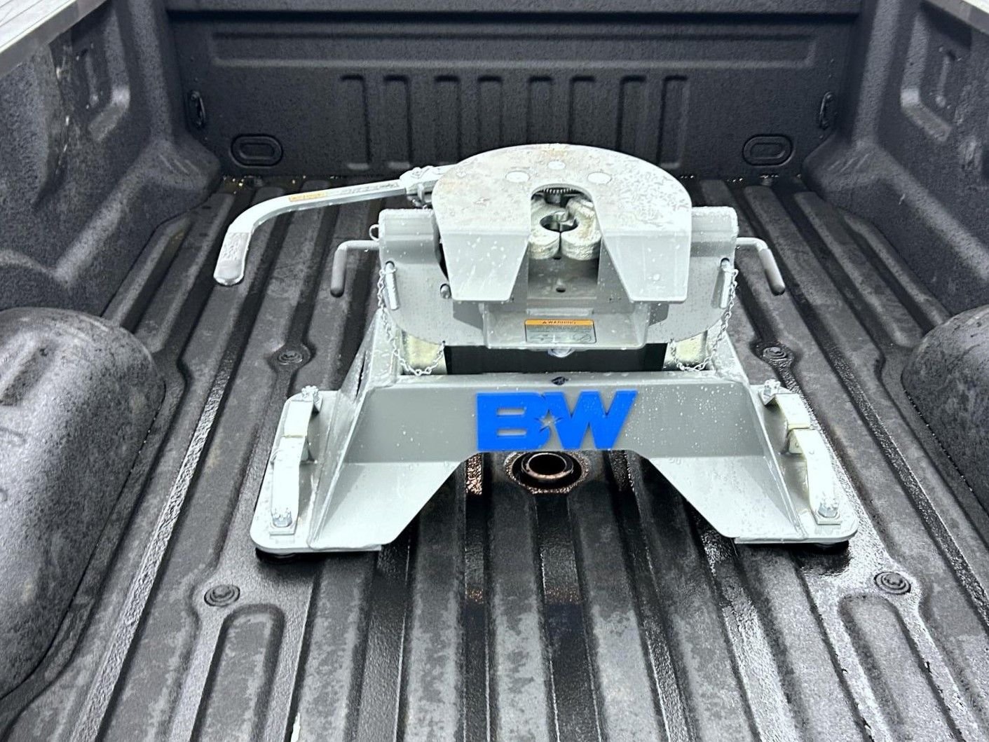 New 2026 Carbonized Gray Metallic Ford XL image 24
